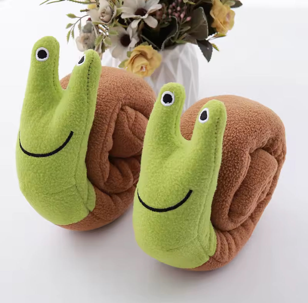 Snail-Shaped Pet Sniffing Toy – Interactive Dog & Cat Training Puzzle Mat for Fun Feeding and Stress Relief