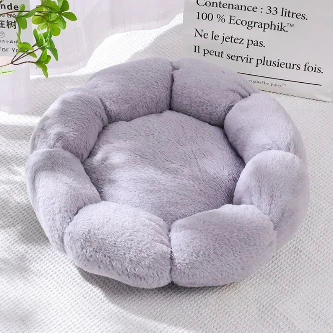 Flower-Shaped Pet Bed Ultra Soft Round Cat & Dog Cushion