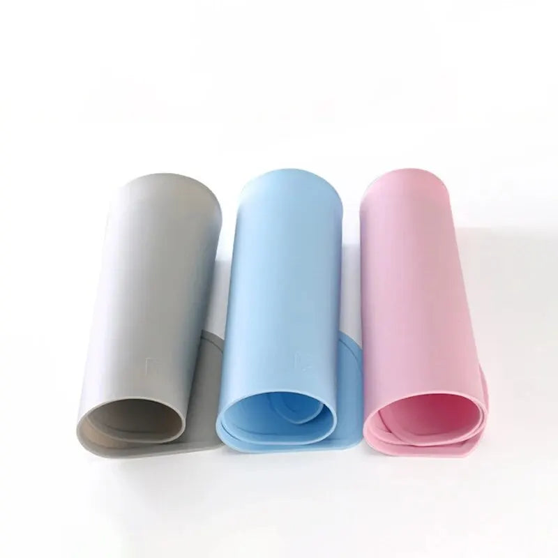 Pet Feeding Mat Non-Slip Waterproof Silicone Placemat for Cats & Dogs